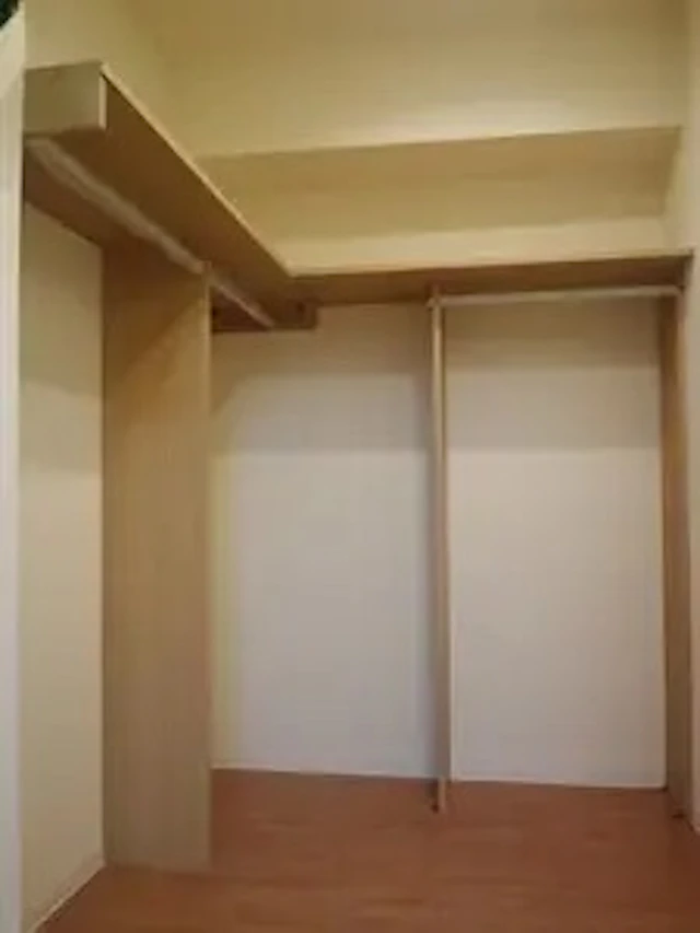 事例⑨ 押入れと和室をウォークインクローゼットにリフォーム