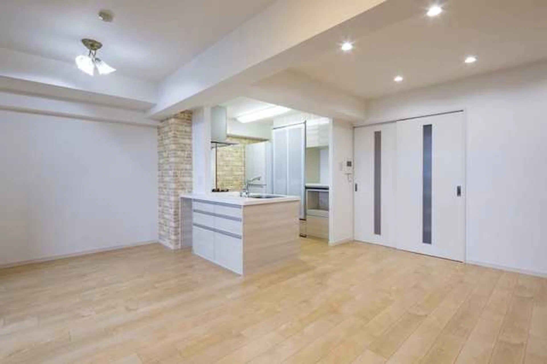 【事例1】 バリアフリー化も兼ねたスケルトンリノベーション