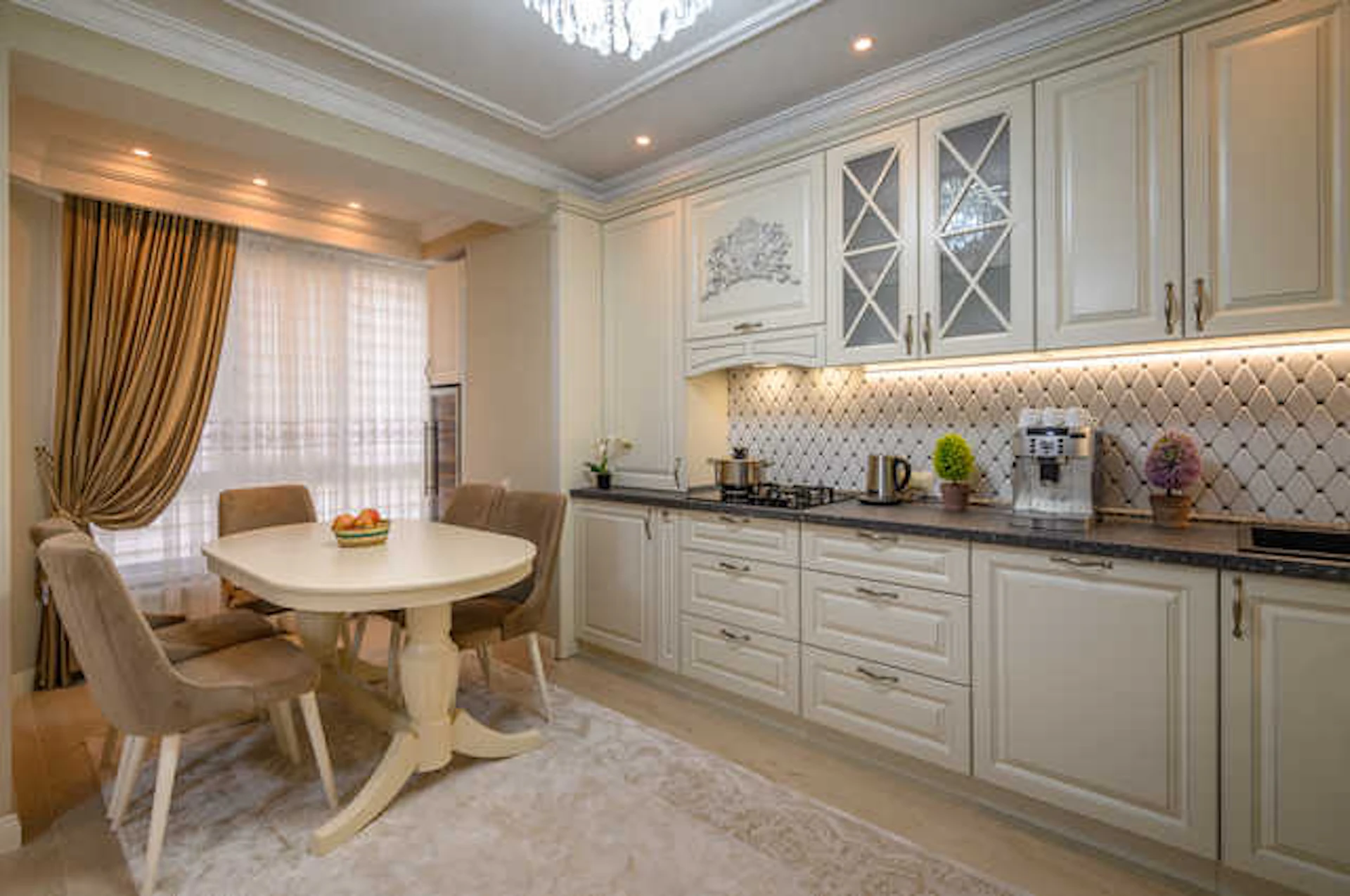 サムネイル:おしゃれな団地にリノベーションしたいならまずは業者に相談してみよう