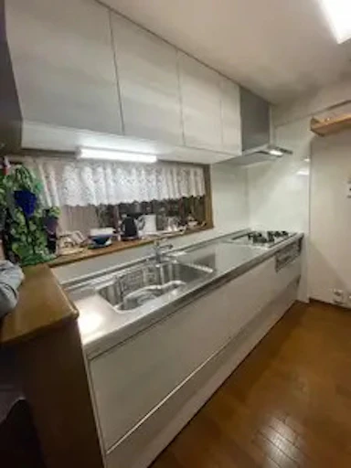 【100～150万円】明るいキッチンにリフォーム