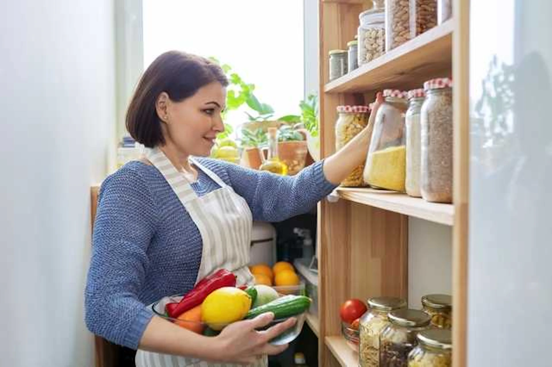 奥行きは30～45cmほどがベスト