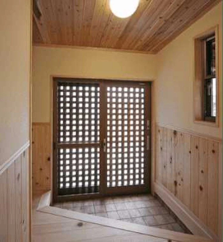 玄関の壁紙クロスの選び方・張り替えの値段・おしゃれな施工例をご紹介