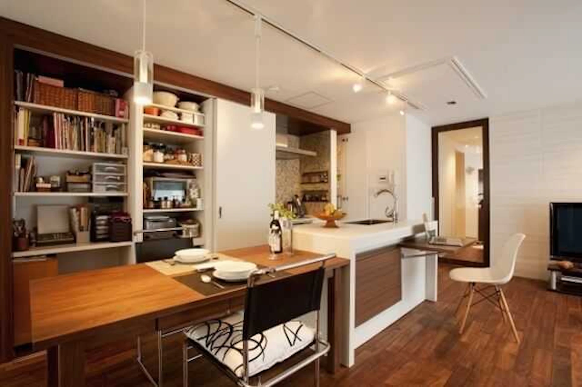 アイランドキッチン＆カウンター" のおしゃれなレイアウト♪