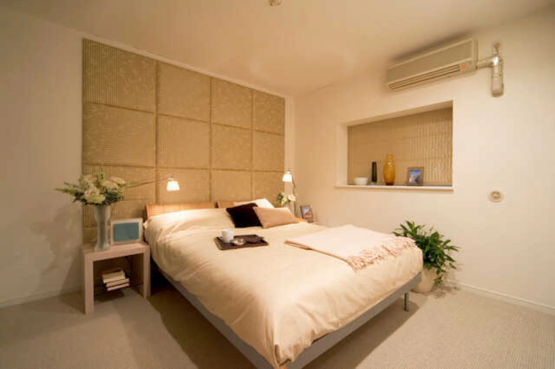 ベッドなどの家具に合わせて統一感を