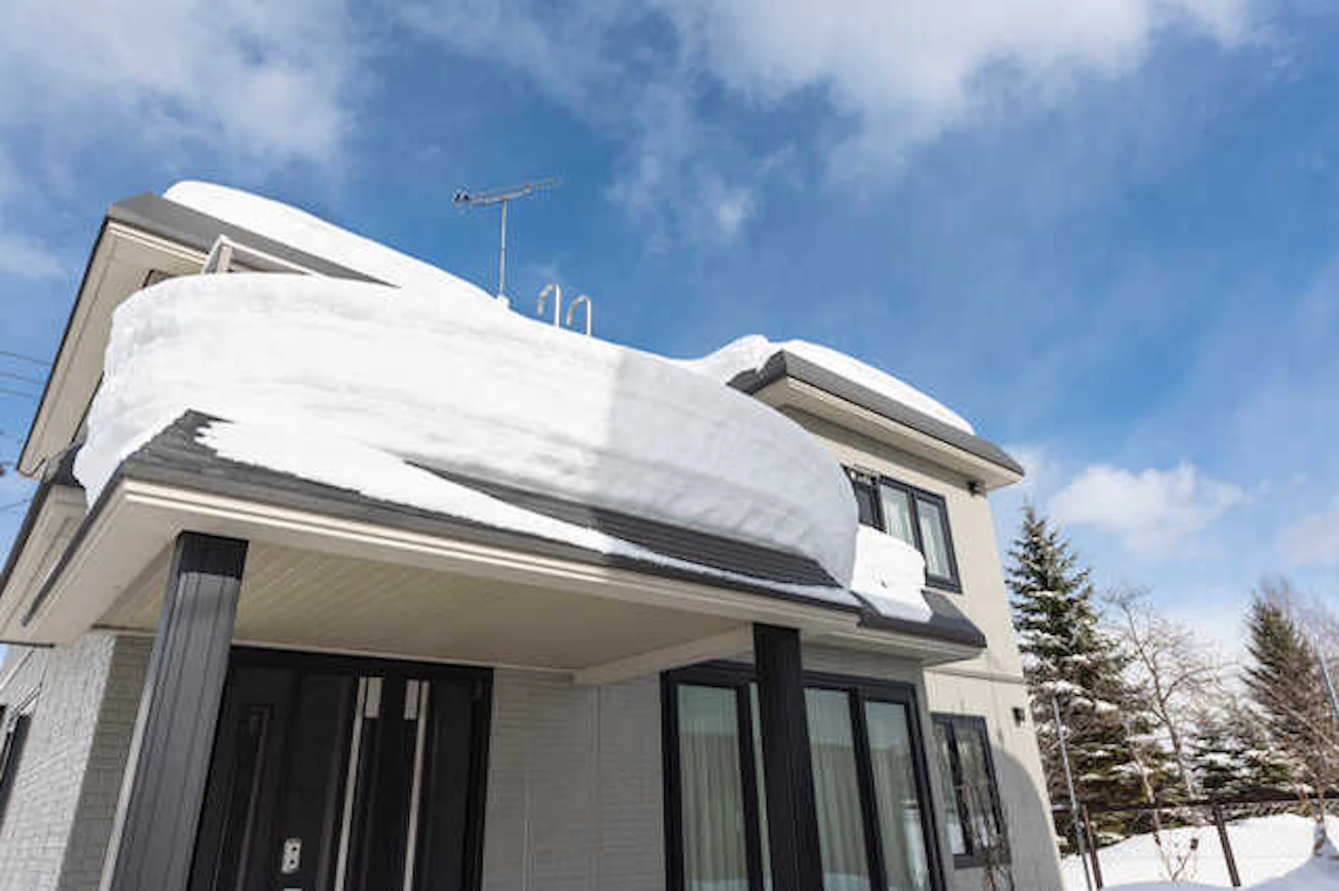 無落雪屋根にリフォームする費用・施工例