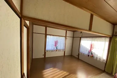 【約45万円】押入からクローゼット、フローリングへ変更