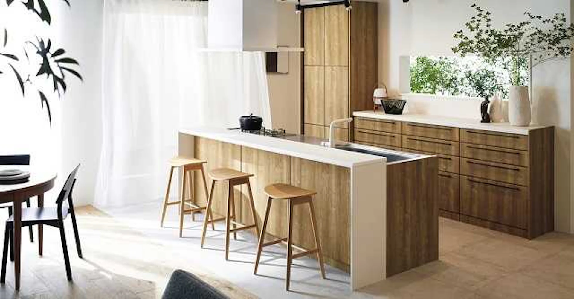 サムネイル:クリナップ「ステディア」の人気色は?事例や価格も合わせてご紹介