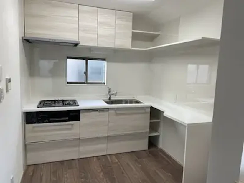 【事例③】 二世帯住宅の2階にシステムキッチンを増設