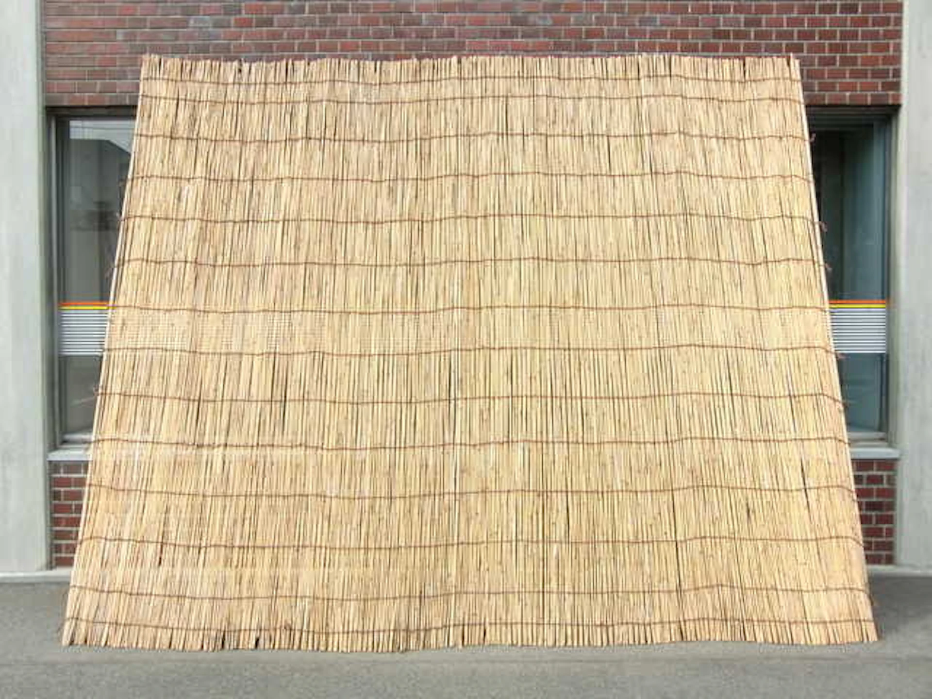 よしずを立てかける