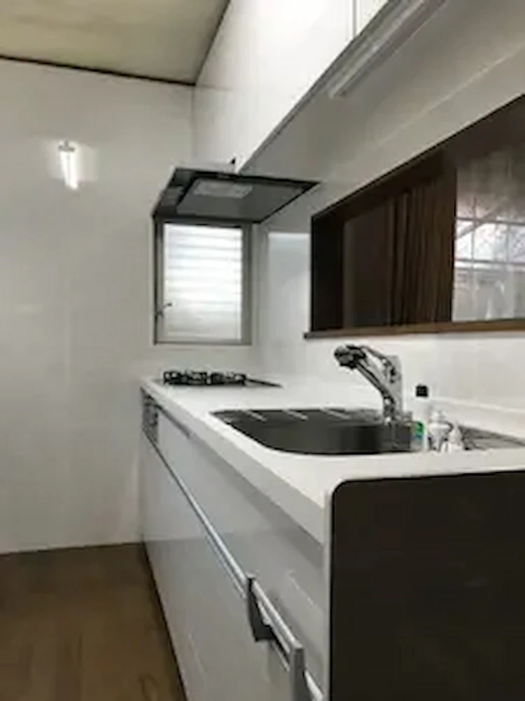 事例3：面材を揃えて明るく統一感のある雰囲気に