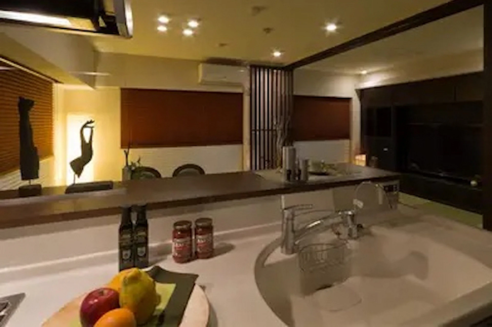 【事例①】畳のリビングとつながった和を感じるキッチン