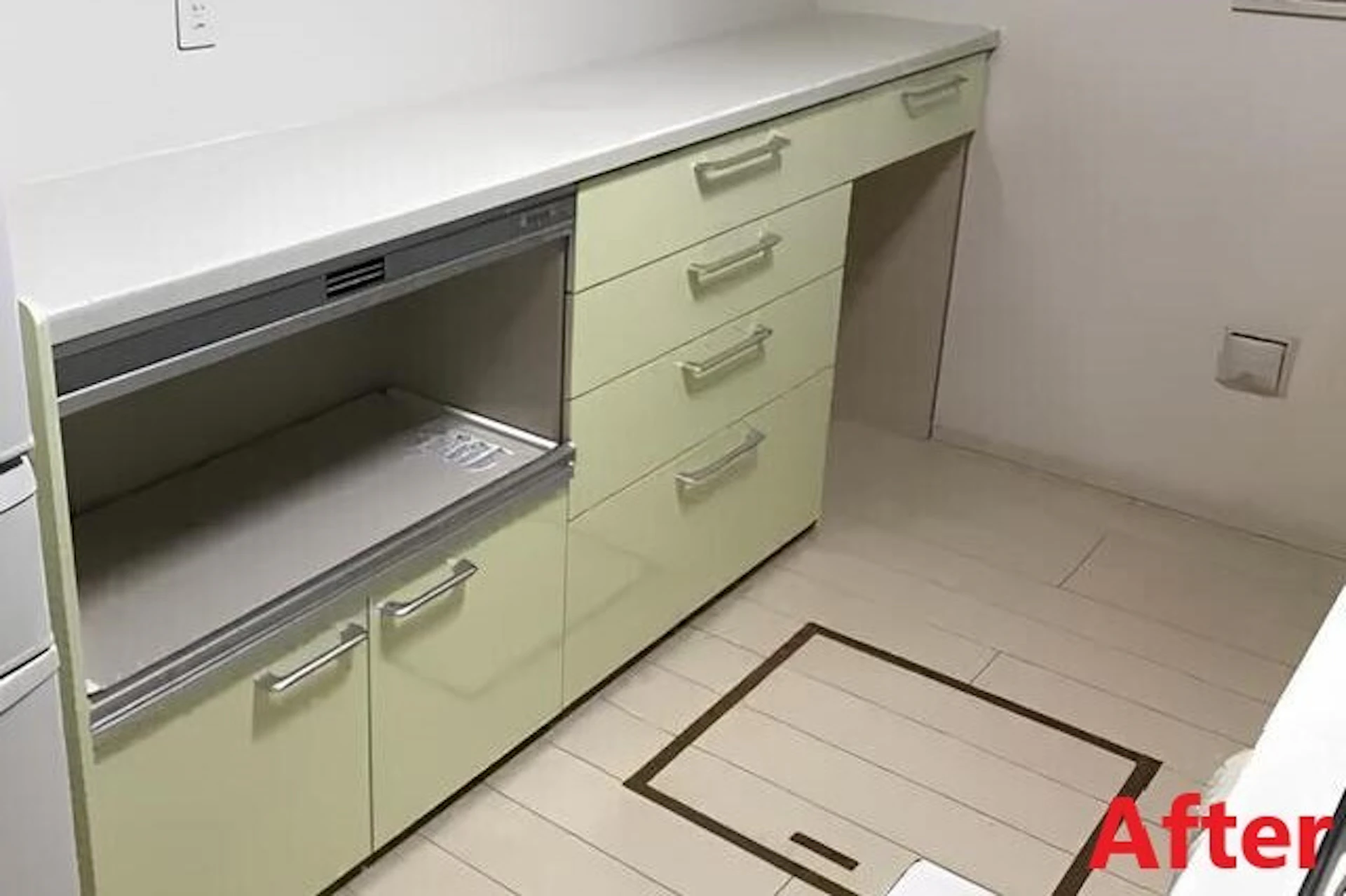 狭いキッチンリフォームの実例(施工後)