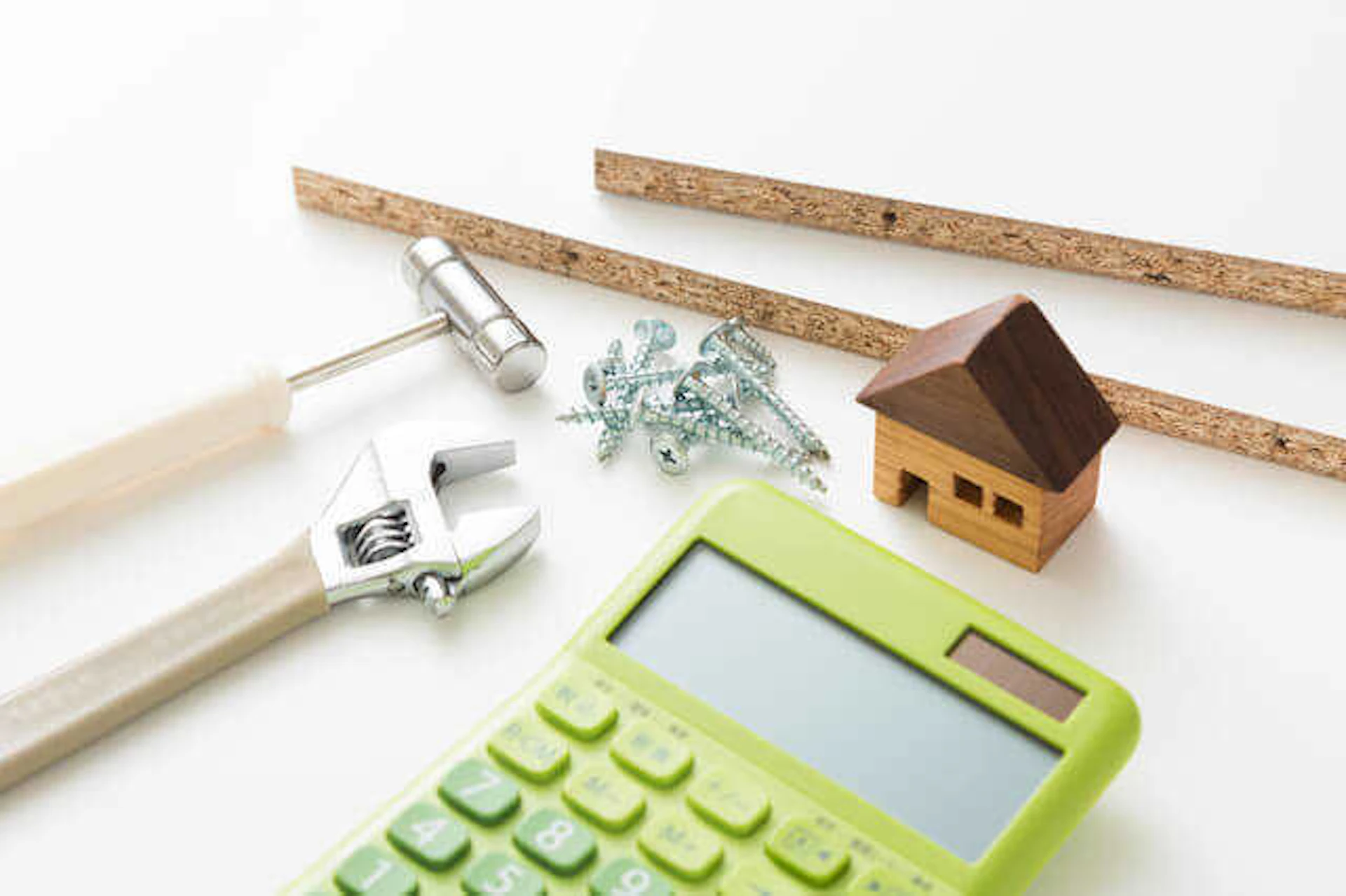 打ち合わせや納期の時間がかかる