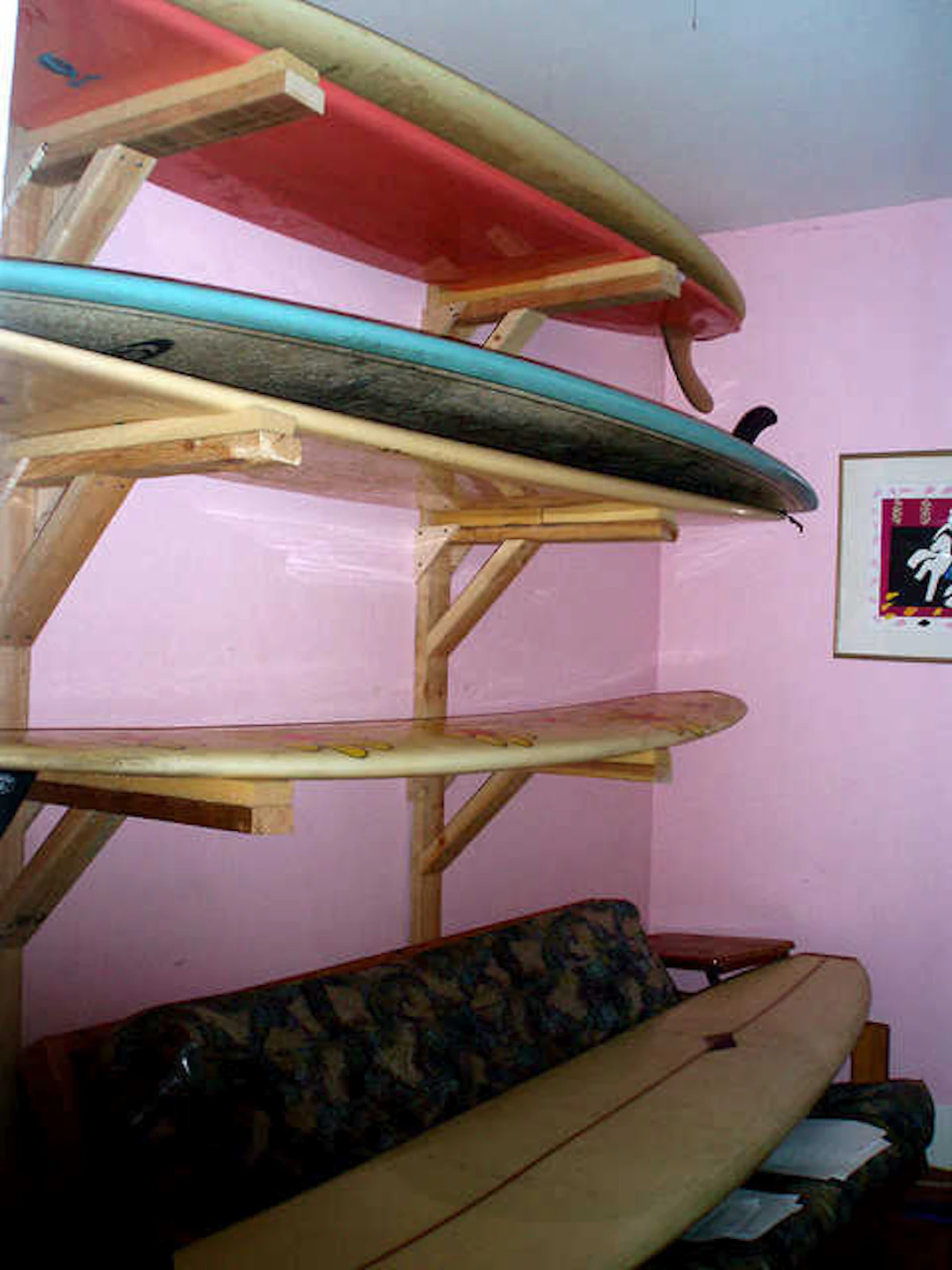 室内のラックで