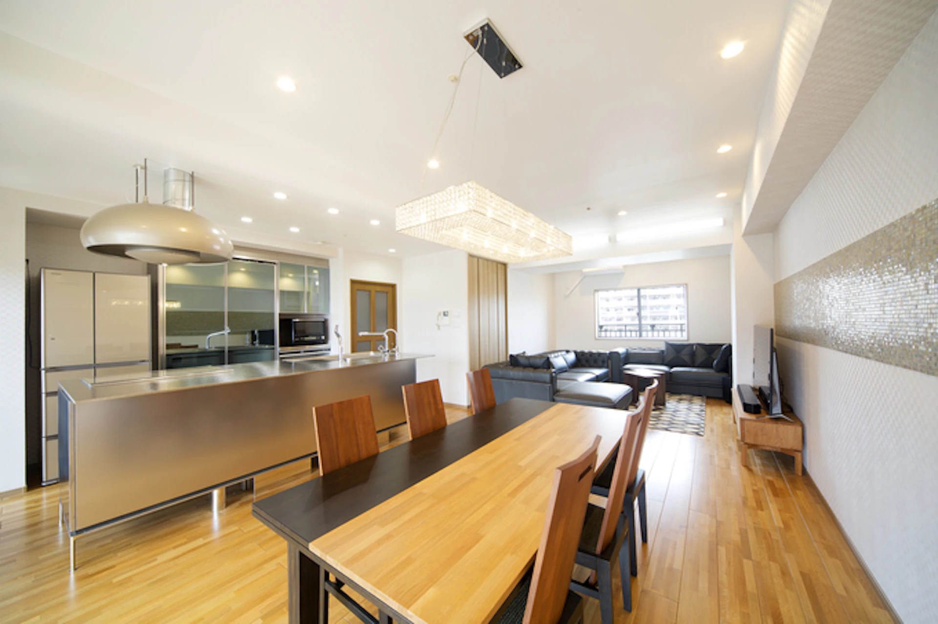 施工例1：奥行のある上質キッチン