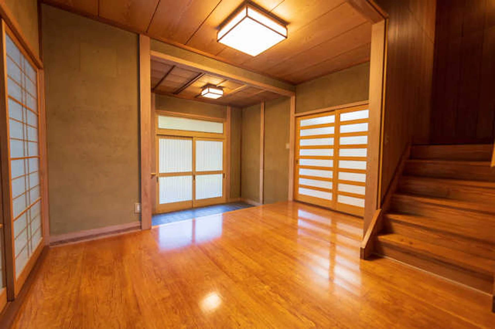 和風の住宅の玄関