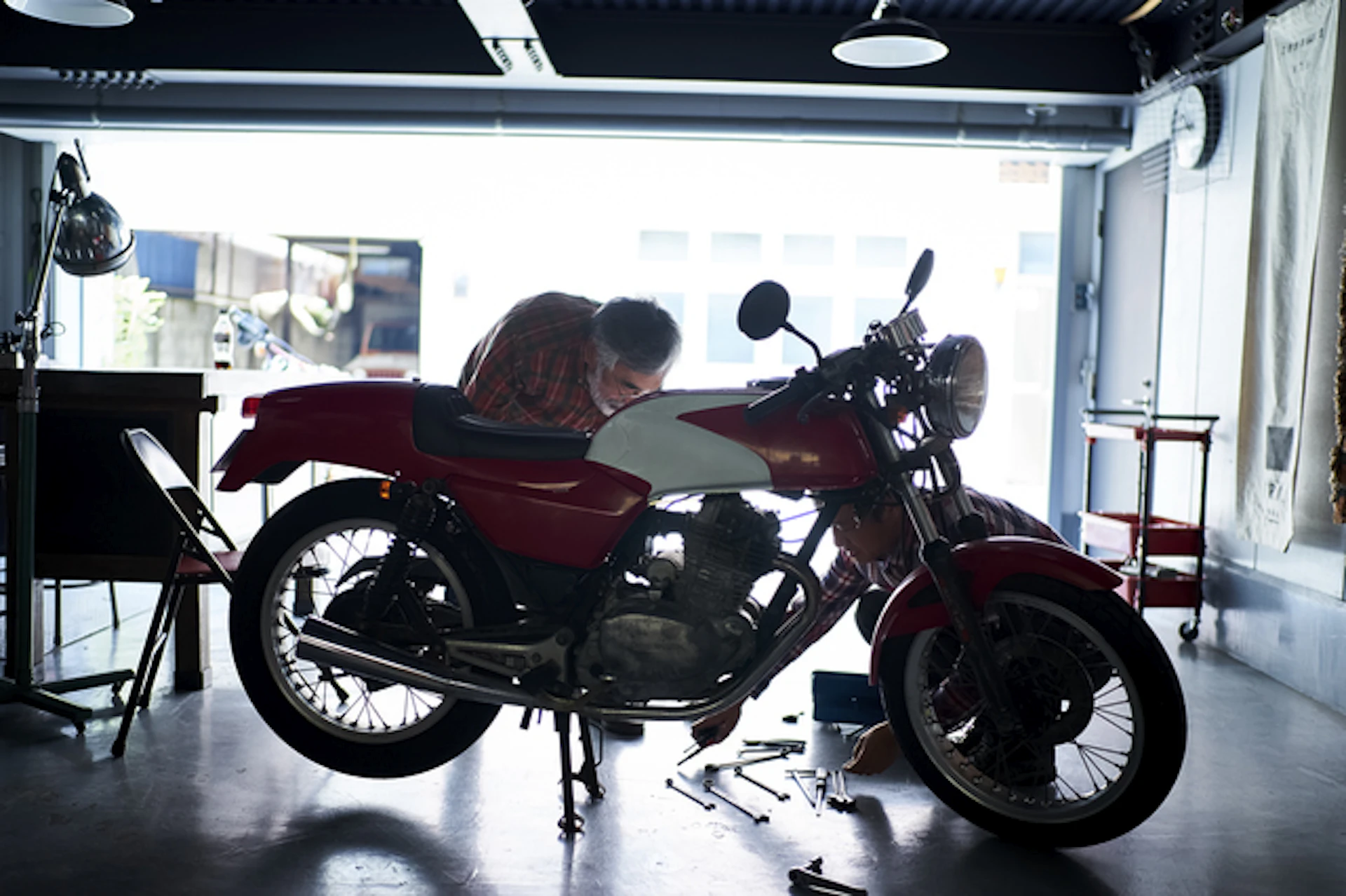 おしゃれなバイクガレージの施工ならプロへご相談を