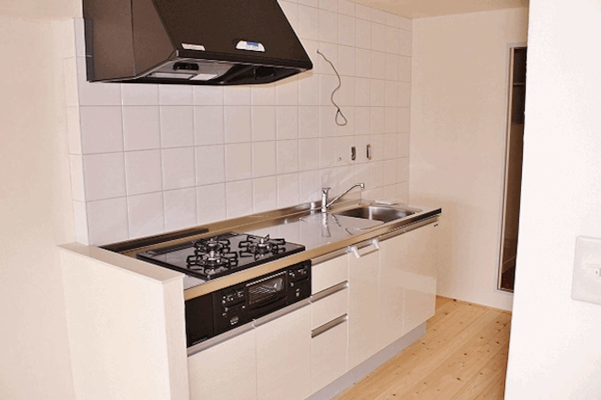 ④和室を一つだけ取り払い、自然素材で健康的な住まいに