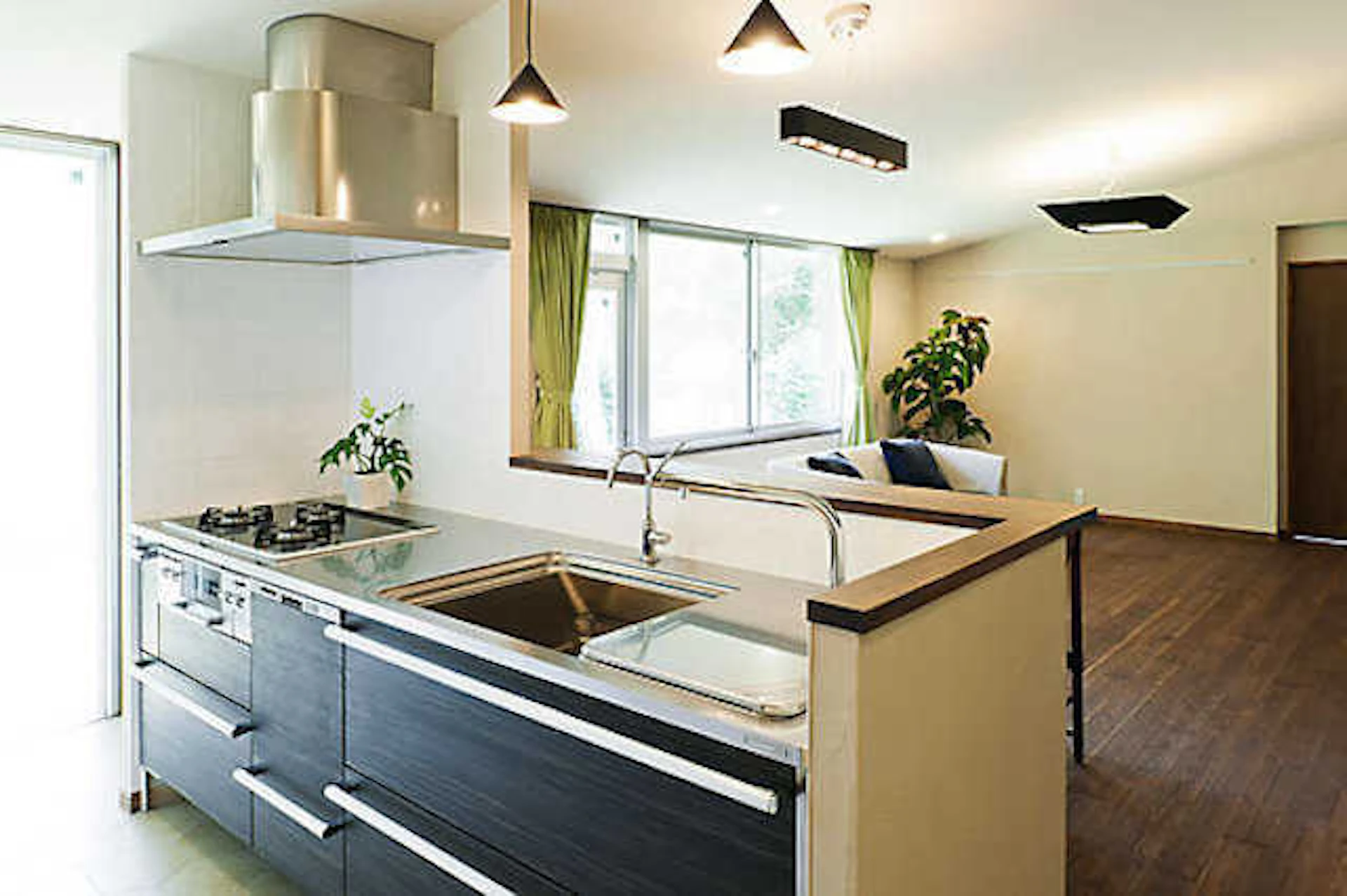 ペニンシュラキッチン