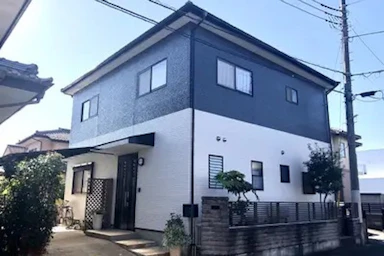 ハイセンスなシンプルモダンのツートン