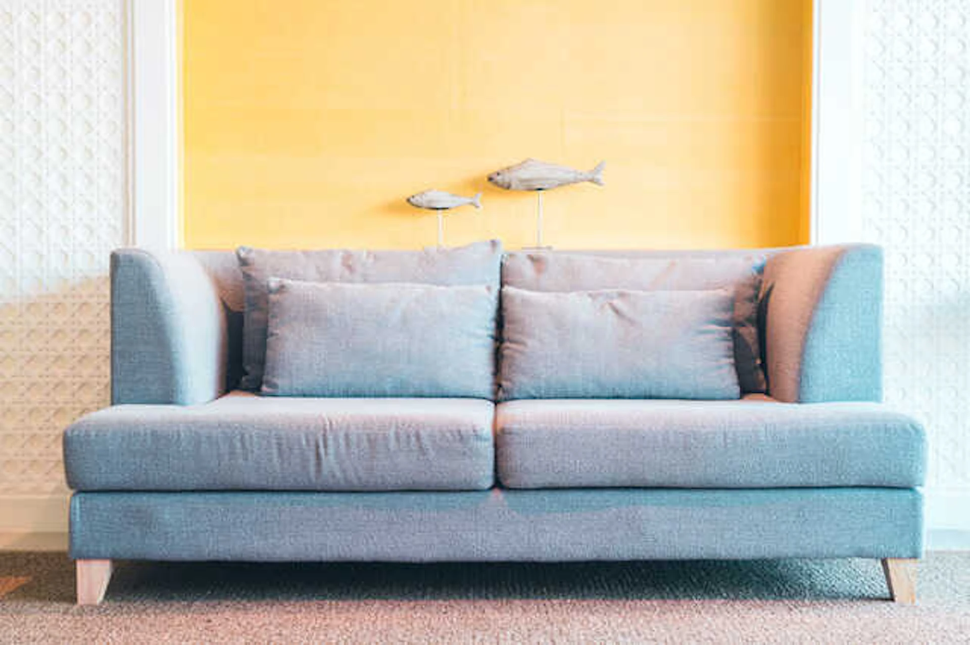 イエローの壁紙