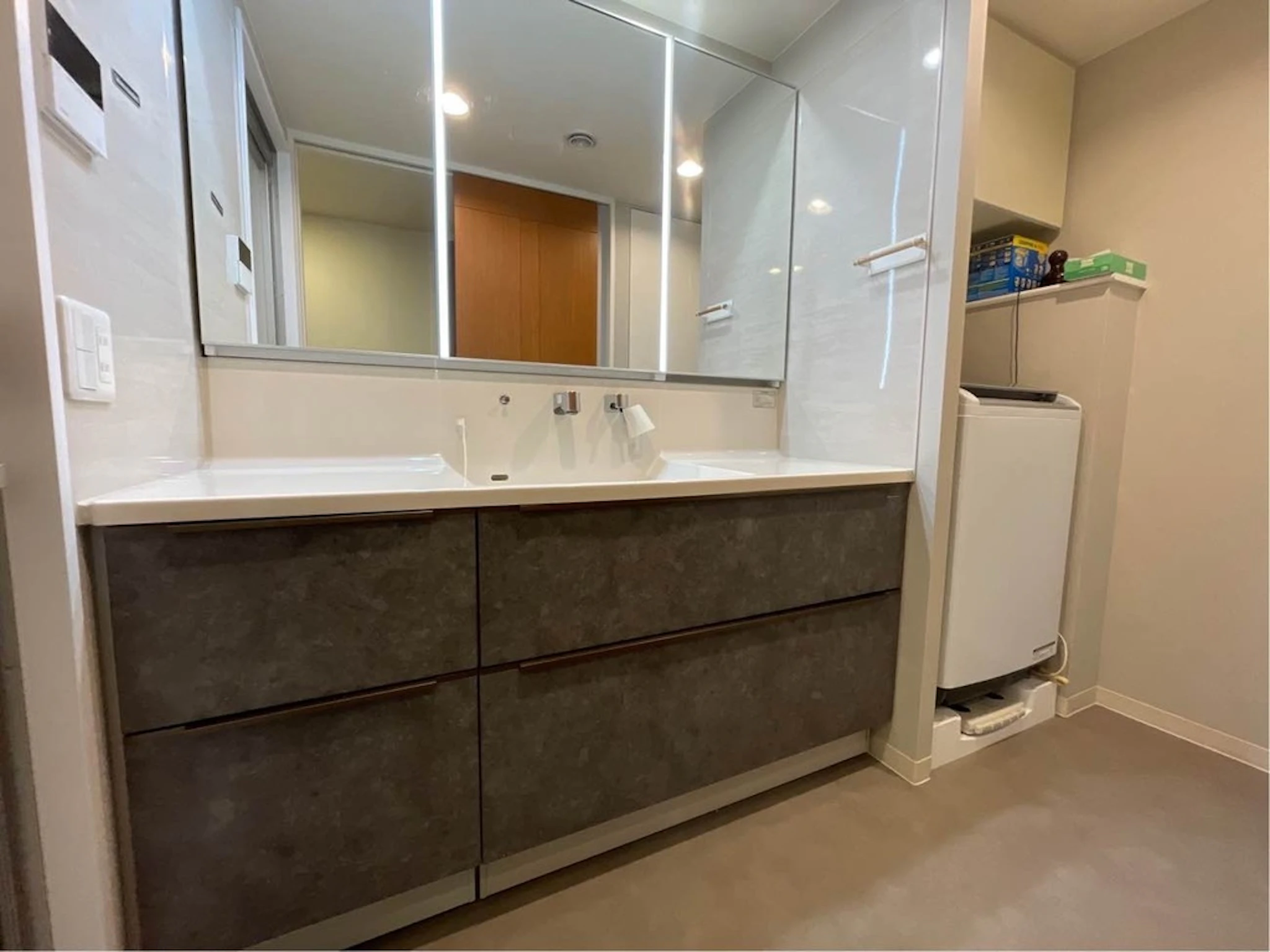 タカラスタンダードの洗面化粧台の特徴