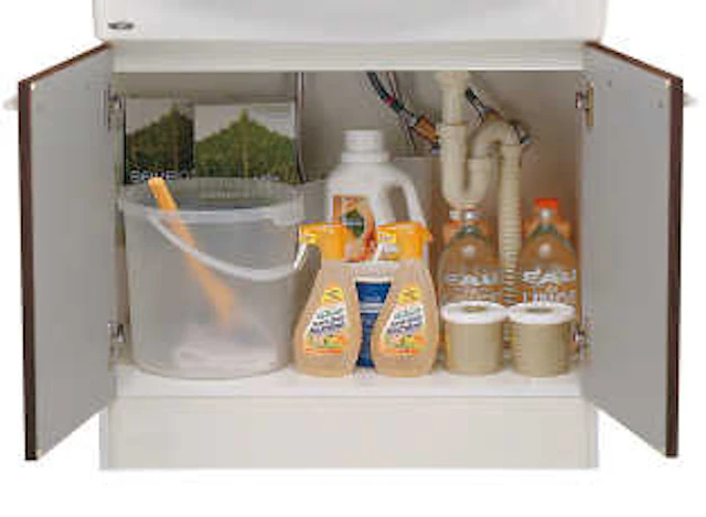 スッキリしたデザインのミラーキャビネット