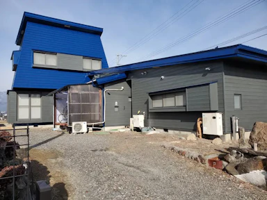 【200万円】雨漏り修理と塗装工事