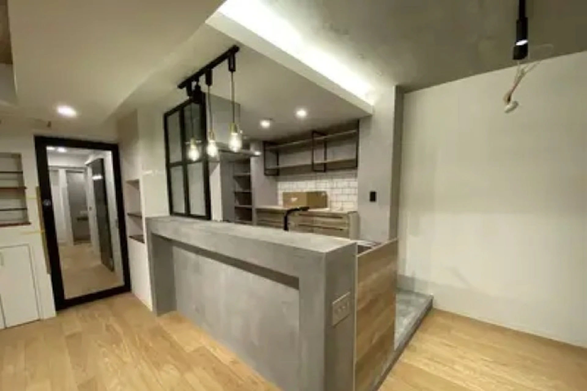 【事例②】シンプル&クールな空間に