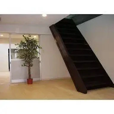 【192万円】倉庫内の全面改修