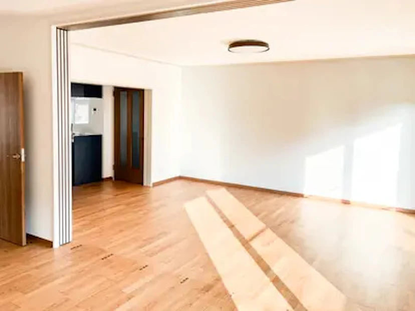 事例1: ワークスペースもある暮らしやすい住居