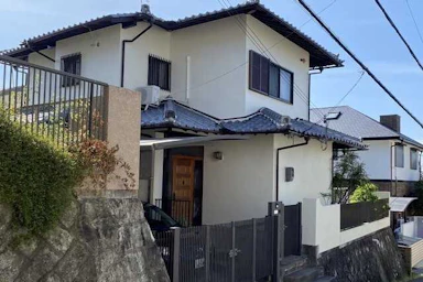 外壁塗装リフォームの施工事例