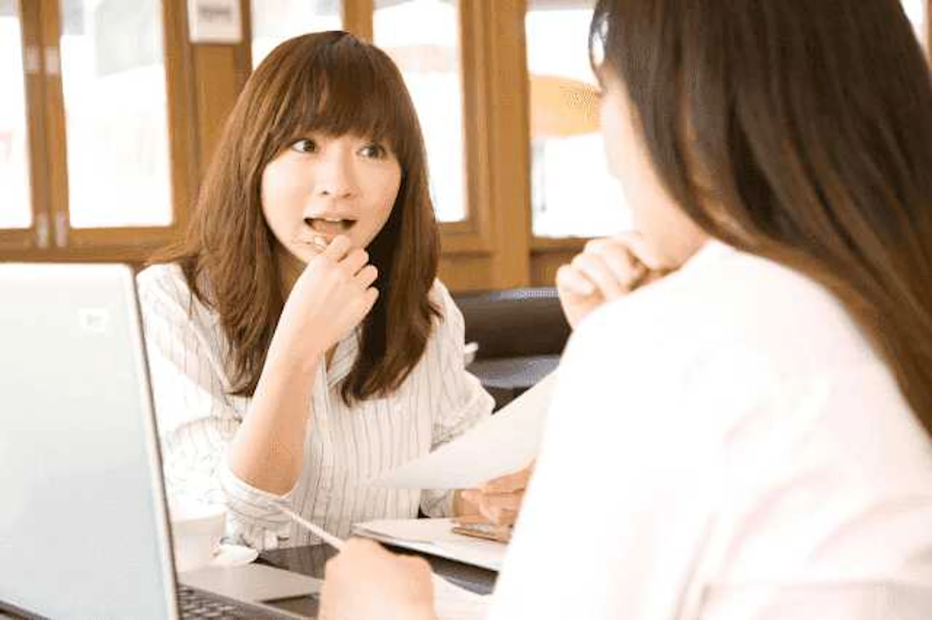 キッチン通路幅は何cmが理想？"広すぎた""狭い"などの体験談まとめ＆失敗しないためのコツ