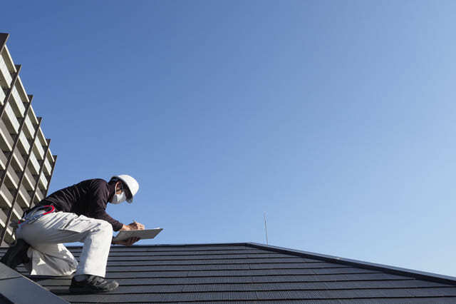屋根修理やリフォームに使える補助金とは？適用条件や4つの注意点など解説！