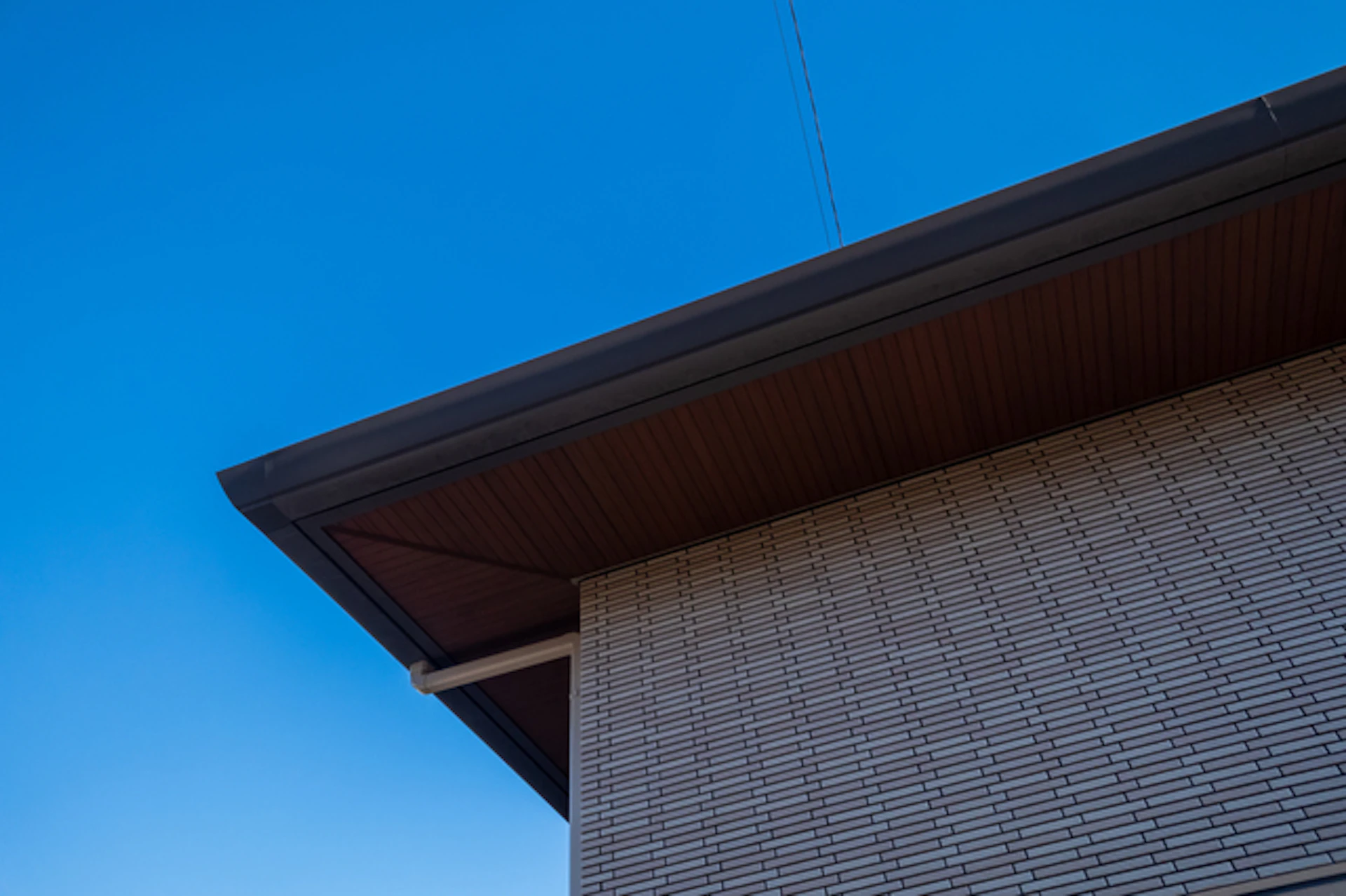 ブラック系塗料