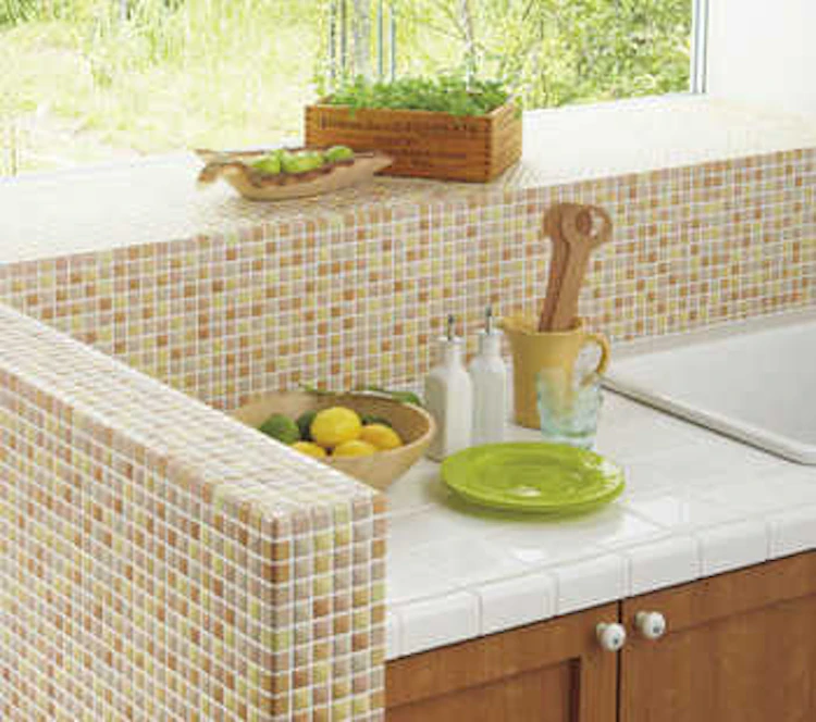 【アクセントにタイルを使う方法も人気】