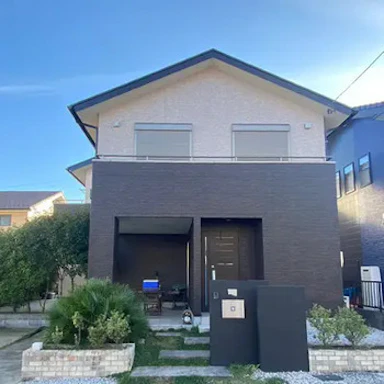 高品質なツートーン外壁塗装リフォーム