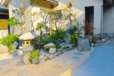 空き地を立派なお庭に