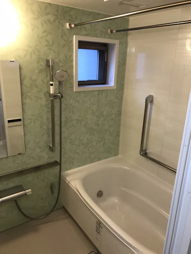 【50〜100万円】爽やかな印象の空間に変身