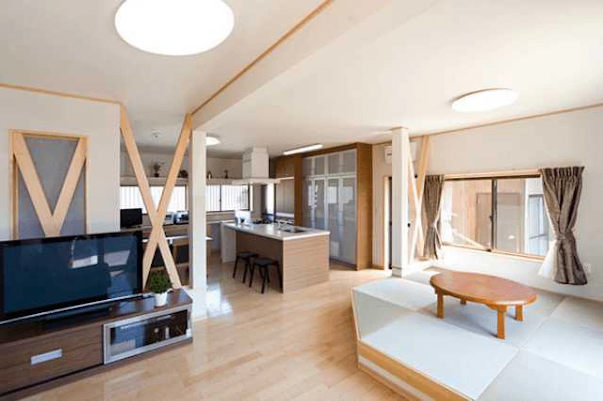 段差をなくすか小上がり和室か