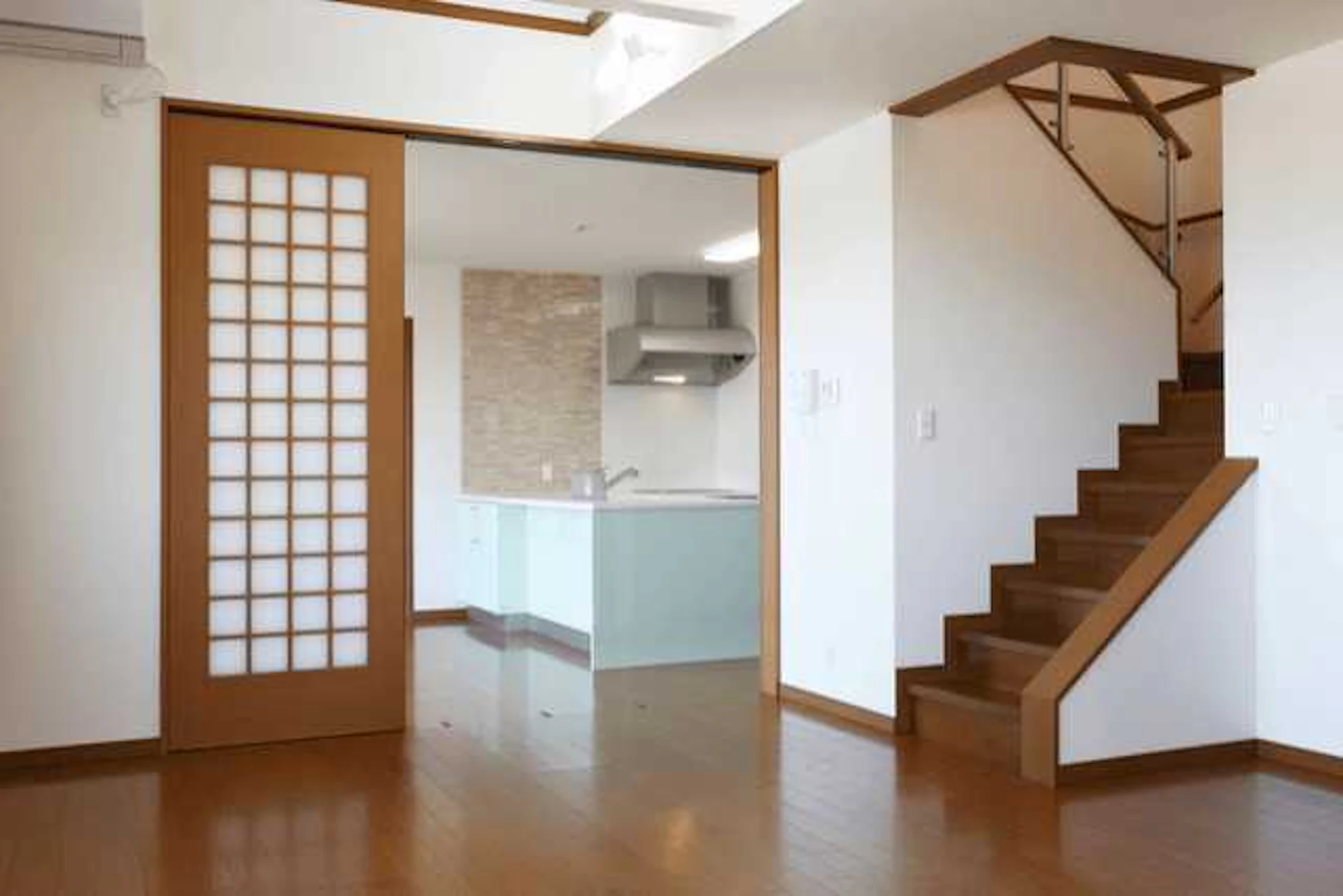 室内ドアは"開き戸・引き戸" どちらがいいの?リフォーム費用・部屋別の向いているドアの種類は?