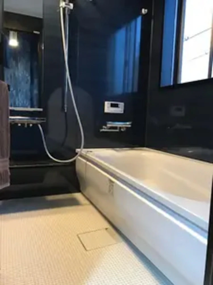 事例1:デザインにこだわった浴室リフォーム