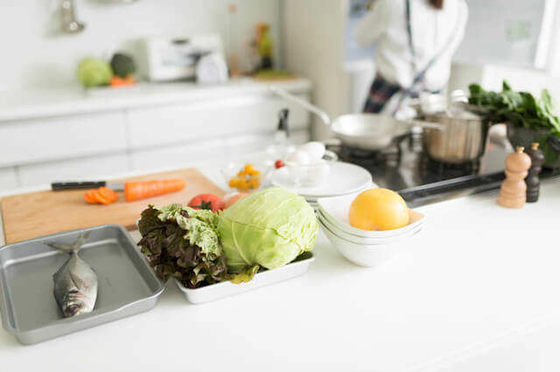 キッチンのワークトップ(天板)の素材比較!交換やDIYによる修復は可能か?