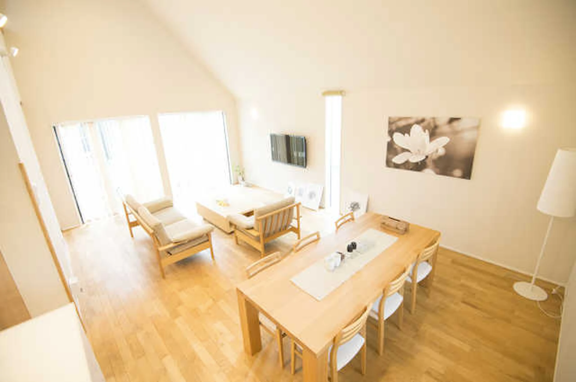 リフォームでリビングを広く見せる5つのコツ