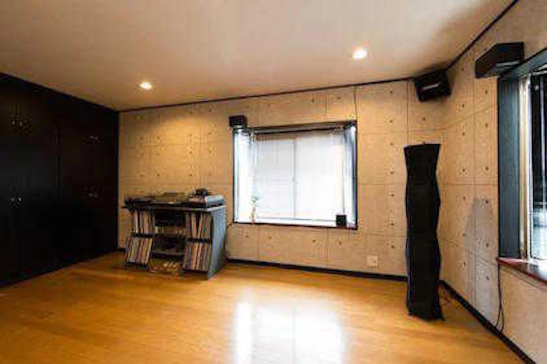 事例2 二世帯住宅で子世帯用リビングを増設