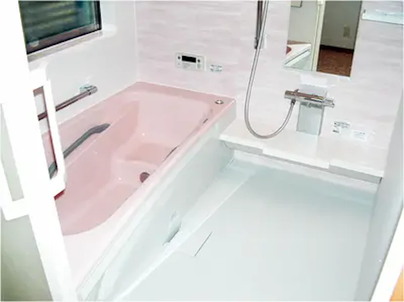 事例4：広々としたお風呂にリフォーム