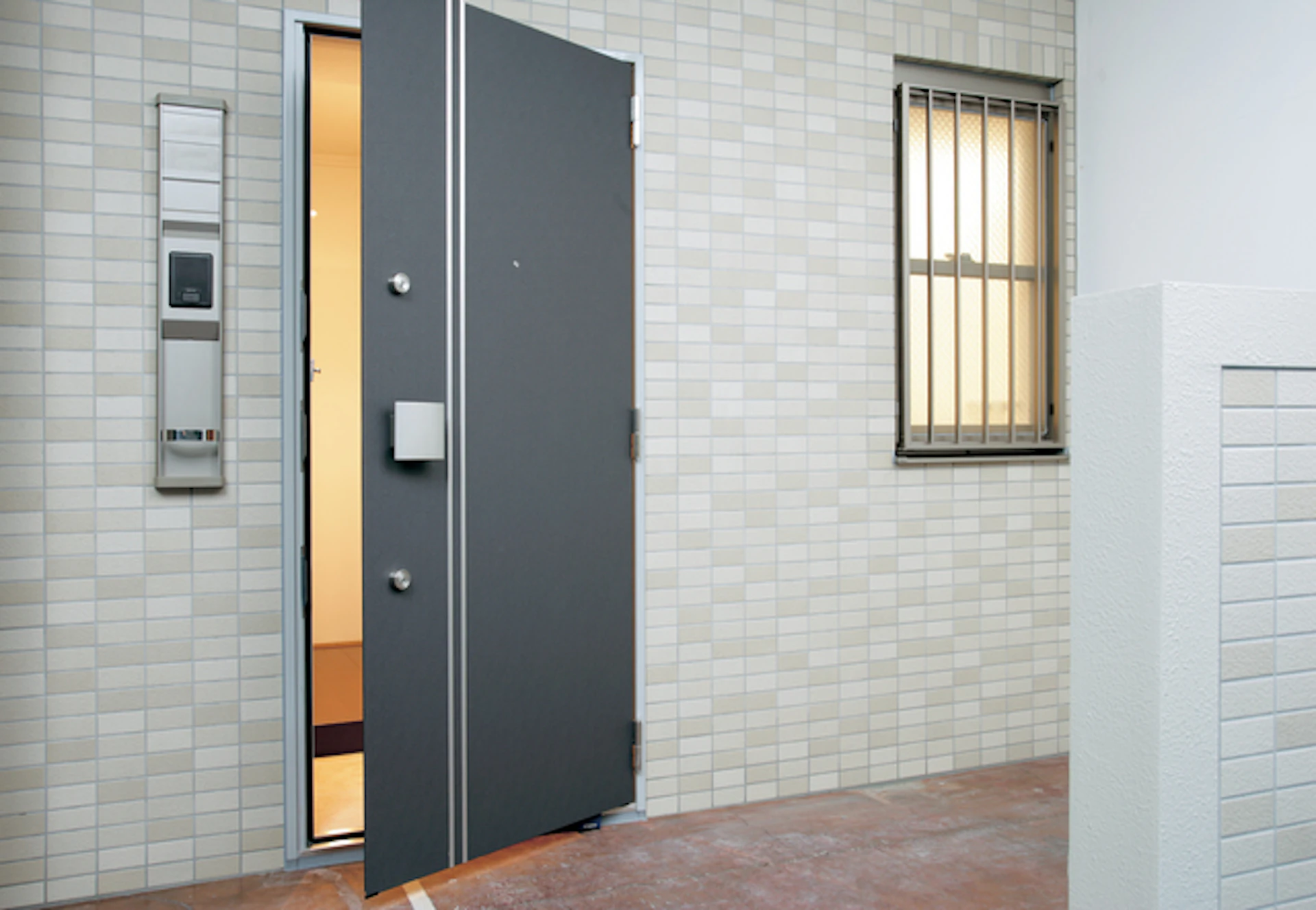 マンションの玄関をリフォームする際の注意点