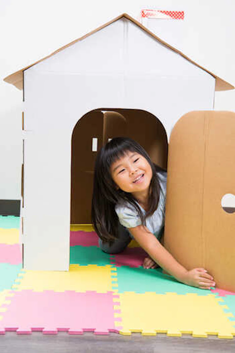 サムネイル:自分のお城を持ちたいのが子供