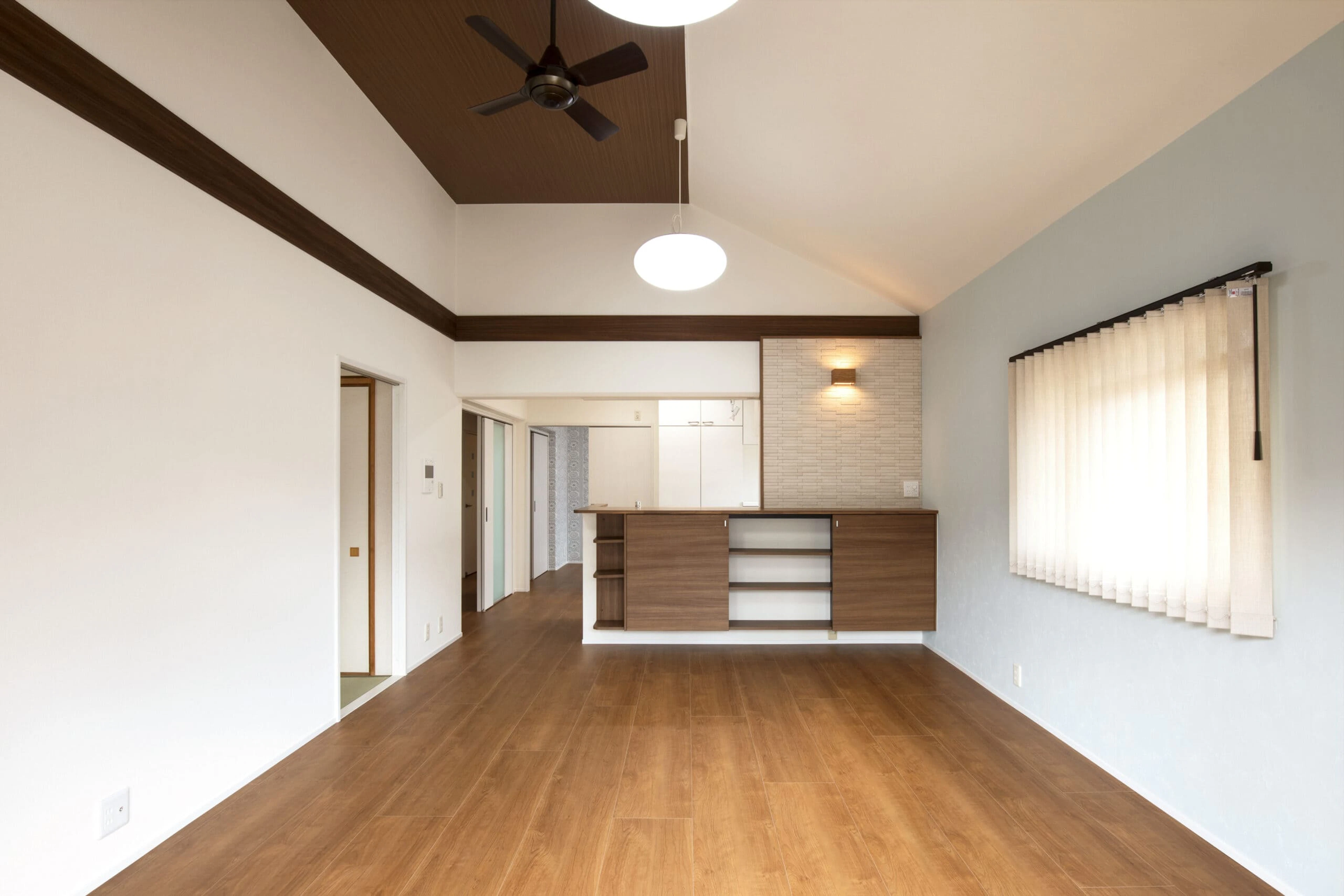 ノアテック関西株式会社 暮らしやすい間取りに変更・北欧風の色づかいを意識