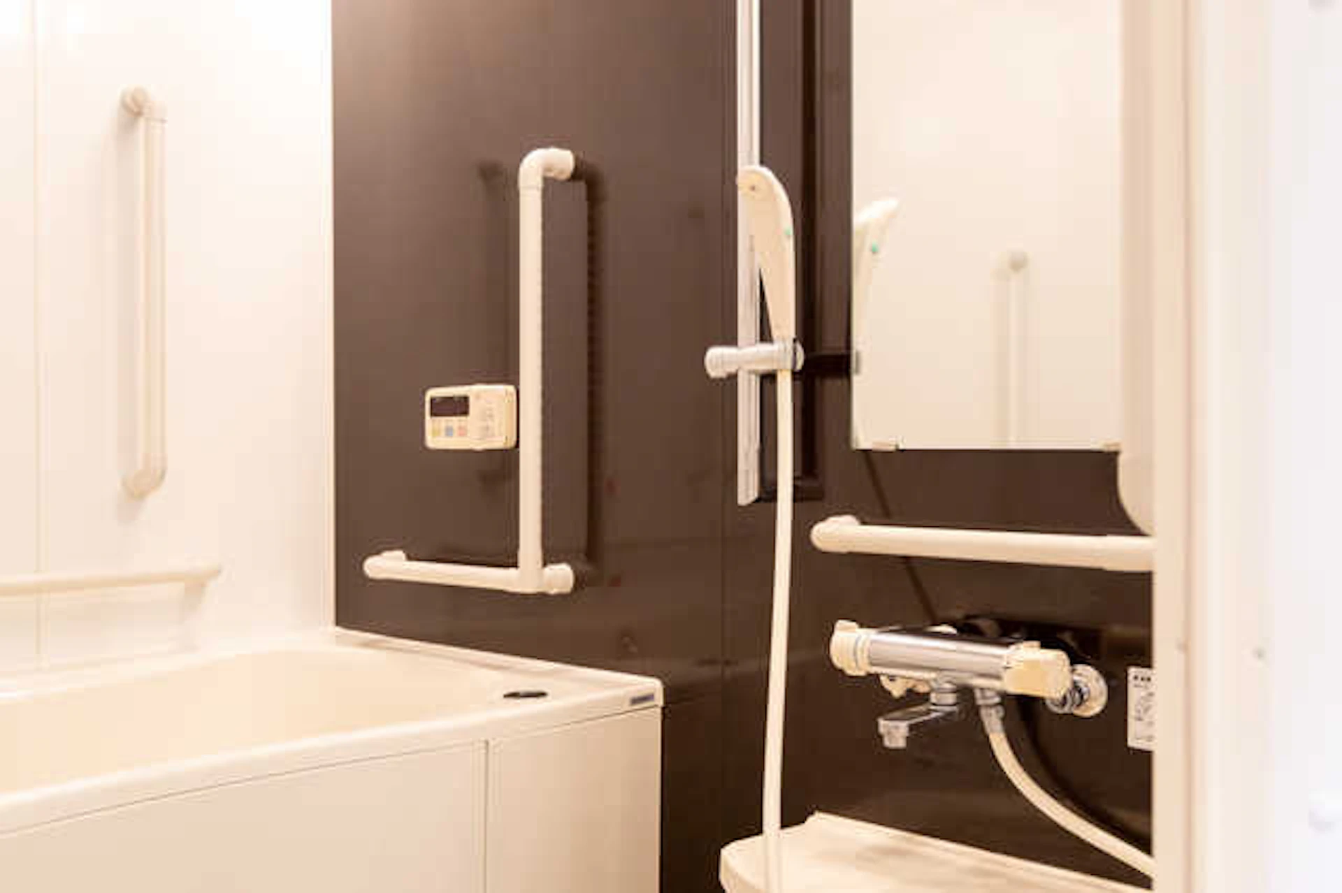 お風呂のバリアフリーの事例3選